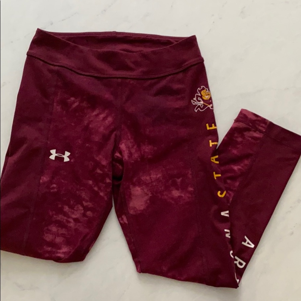 🔱ASU - Under Armour Maroon Cropped Leggings XS
